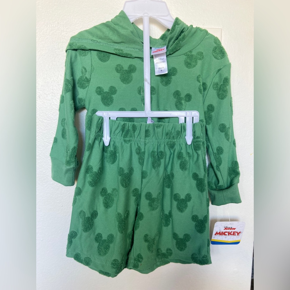 Disney Mickey Green 2 piece Sweatshirt Unisex Vacation Disneyland Resort 2T NWT